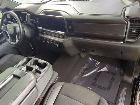 Used 2023 Chevrolet Silverado 1500 LT image 28