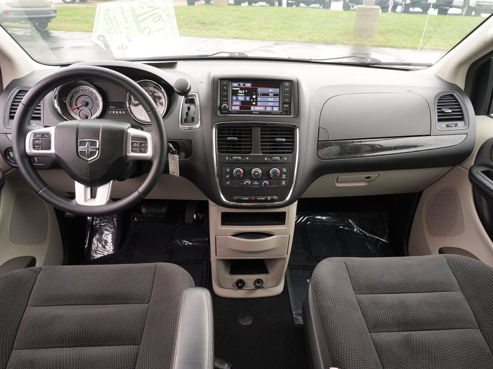 Used 2017 Dodge Grand Caravan SE w/ Power Window Group FWD image 25