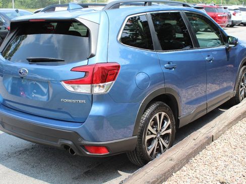 Used 2021 Subaru Forester Limited AWD/4WD image 6