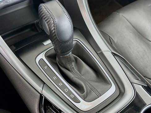 Used 2014 Ford Fusion Titanium image 24