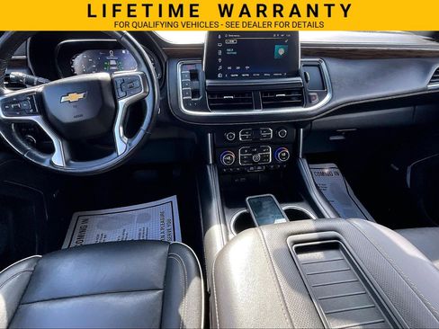 Used 2022 Chevrolet Tahoe Premier AWD/4WD image 16
