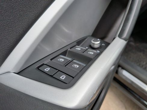 Used 2022 Audi Q3 2.0T Premium Plus image 15