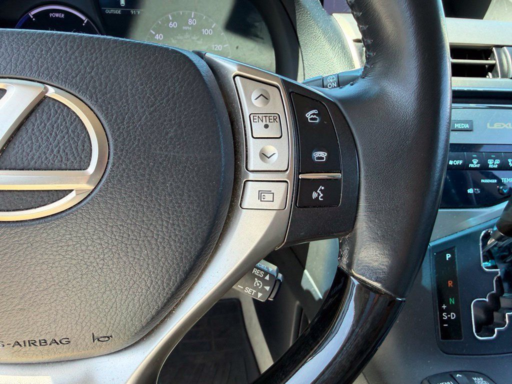 Used 2013 Lexus RX 450h AWD w/ Navigation Pkg image 26