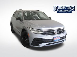 Used 2022 Volkswagen Tiguan SE R-Line FWD video 1