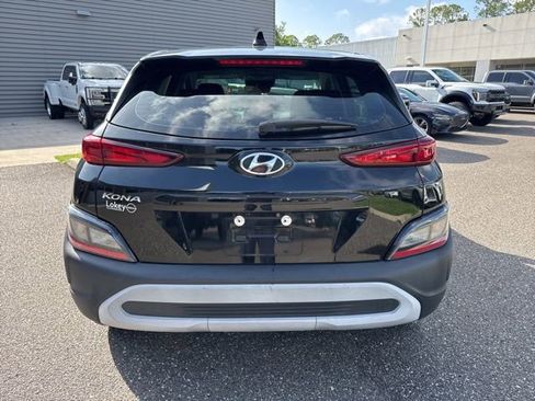 Used 2022 Hyundai Kona SE FWD image 8