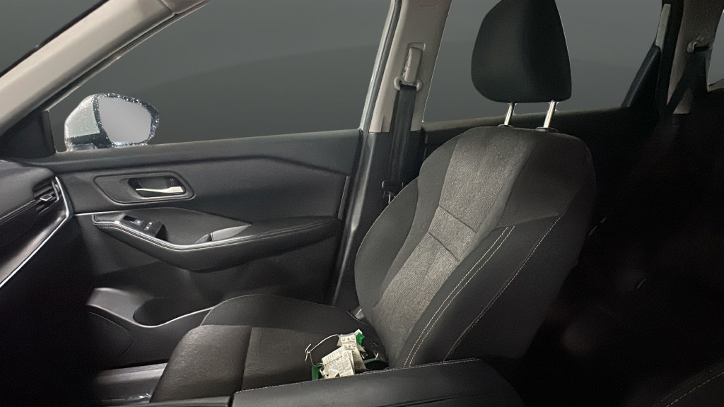 Certified 2024 Nissan Rogue SV AWD/4WD image 25