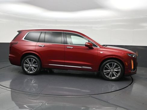 Used 2020 Cadillac XT6 Premium Luxury FWD image 7