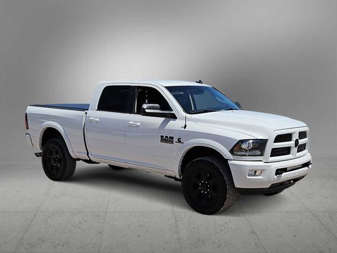 Used 2017 RAM 2500 Laramie w/ Sport Appearance Group AWD/4WD image 2