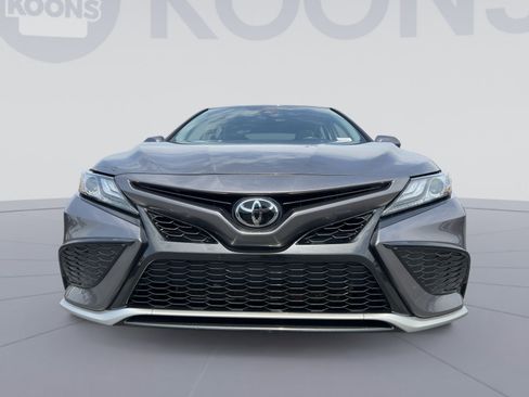 Used 2024 Toyota Camry XSE FWD image 11
