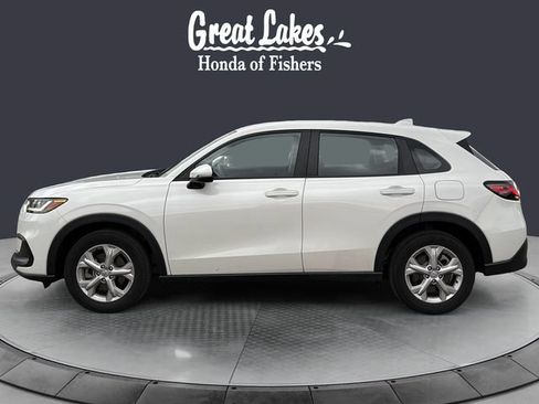 Used 2025 Honda HR-V LX image 2