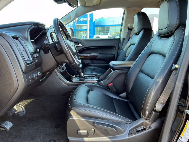 Used 2016 GMC Canyon SLT w/ Driver Alert Package AWD/4WD image 3