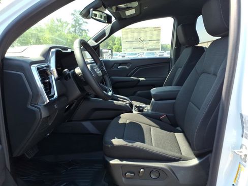 New 2026 GMC Canyon Elevation w/ Convenience Package RWD image 19