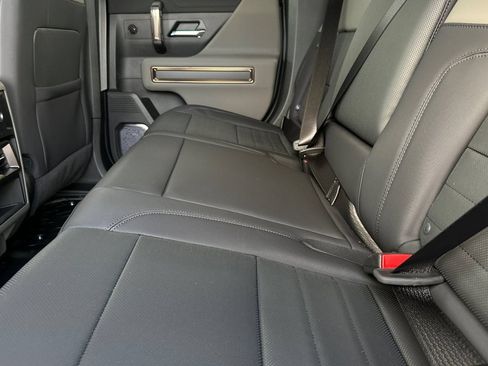 New 2025 GMC Hummer EV 2X AWD/4WD image 13