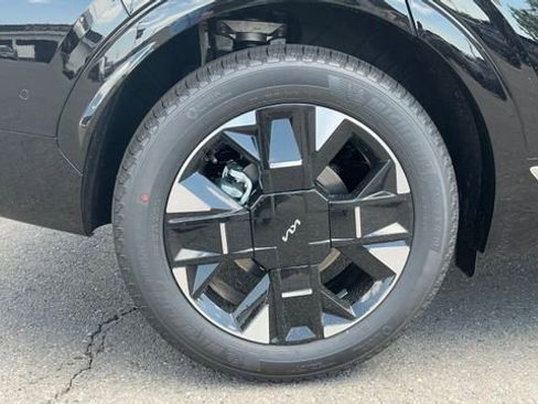 New 2026 Kia Sportage SX image 9