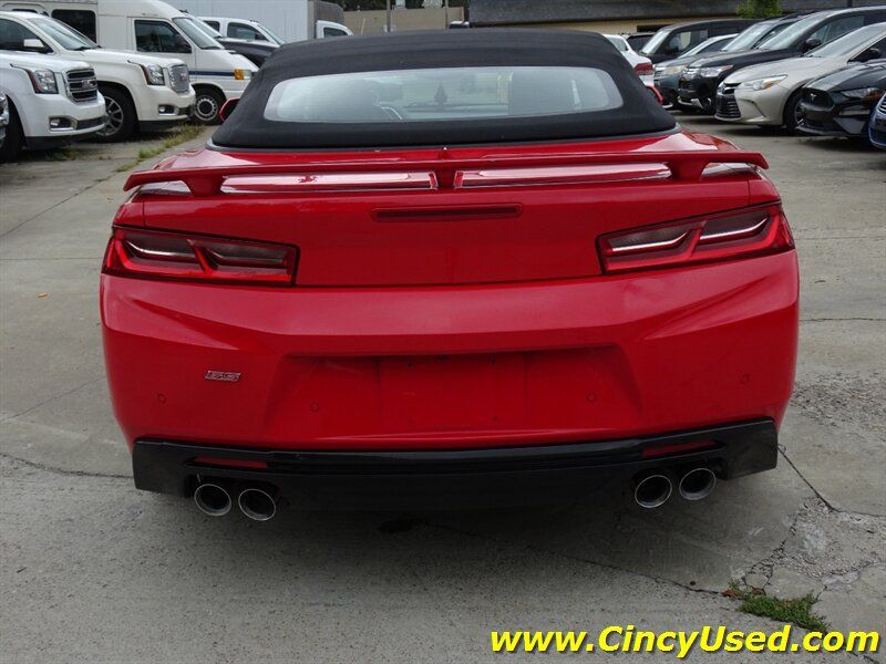 Used 2016 Chevrolet Camaro SS RWD image 9