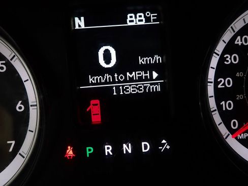 Used 2021 RAM 1500 Tradesman w/ Chrome Appearance Group AWD/4WD image 23
