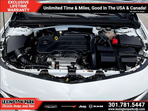 Used 2024 Chevrolet Malibu LT FWD image 29