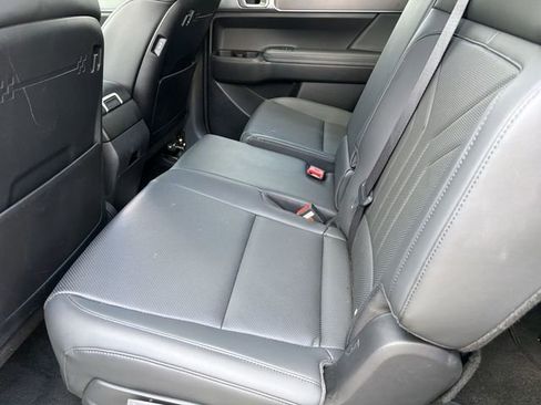 Used 2026 Hyundai Santa Fe SEL FWD image 18