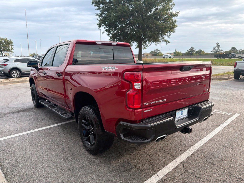 Used 2021 Chevrolet Silverado 1500 LT Trail Boss w/ Convenience Package II AWD/4WD image 5