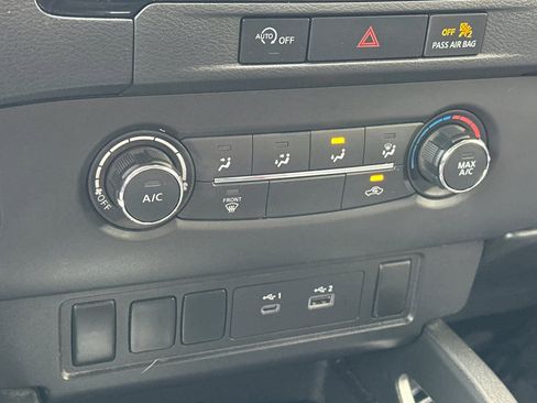 Used 2023 Nissan Frontier SV w/ Tow Package image 26