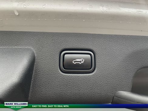 Used 2023 Kia Sportage SX image 31