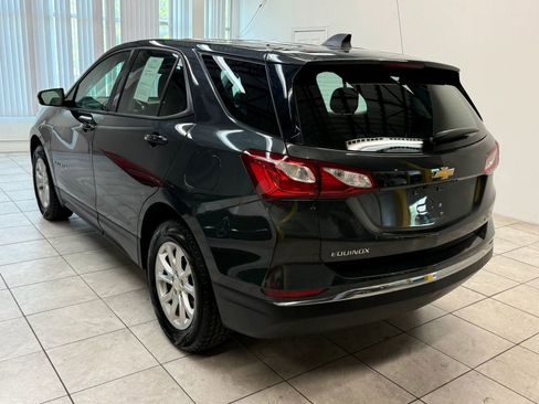 Used 2018 Chevrolet Equinox LS AWD/4WD image 7
