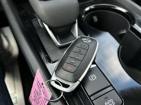 New 2026 Nissan Rogue SV AWD/4WD image 44