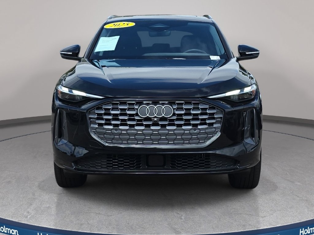 Certified 2025 Audi Q5 Premium w/ Convenience Package AWD/4WD image 2