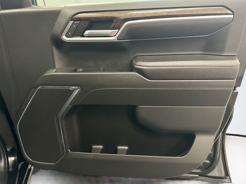 Used 2023 GMC Sierra 1500 Elevation image 33