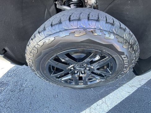 Certified 2025 Chevrolet Silverado 1500 LT Trail Boss w/ Convenience Package II AWD/4WD image 33