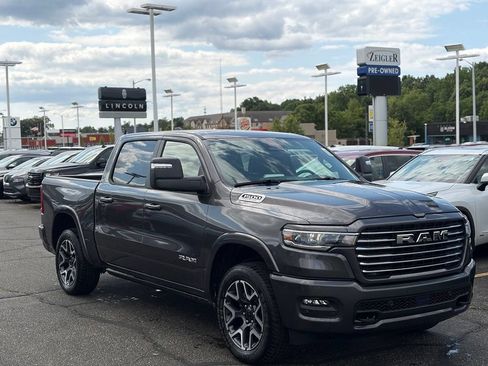 New 2026 RAM 1500 Laramie AWD/4WD image 2