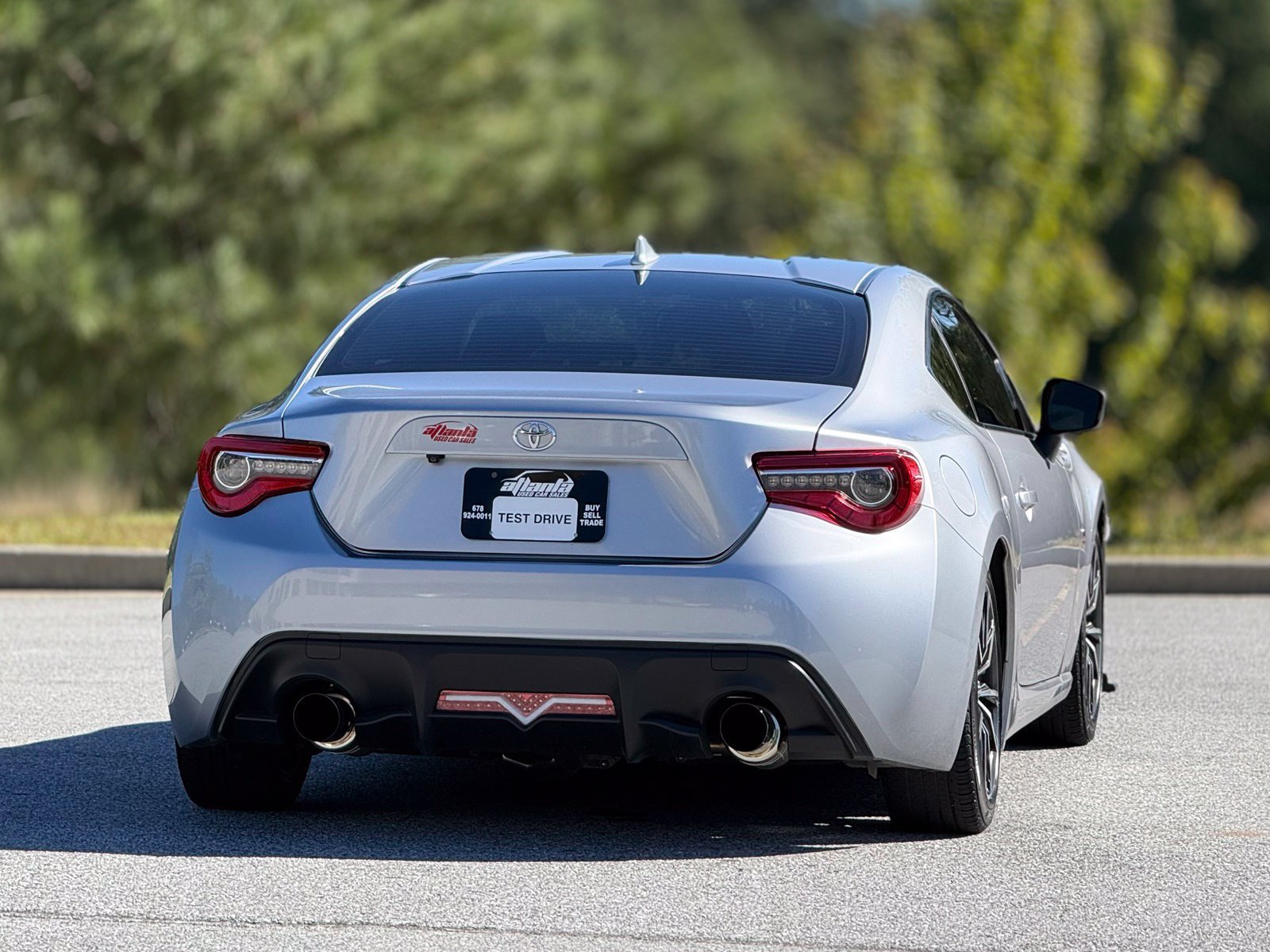 Used 2020 Toyota 86 RWD image 7