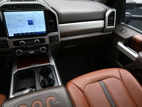 Used 2022 Ford F250 King Ranch w/ King Ranch Ultimate Package image 37