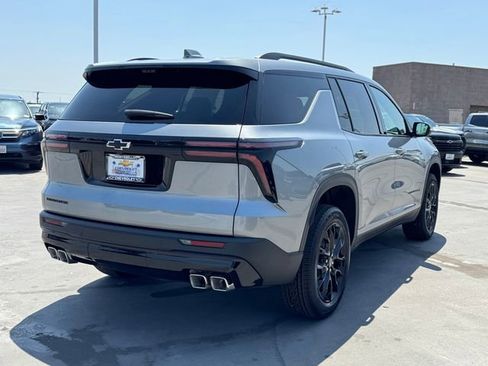 New 2026 Chevrolet Traverse LT FWD image 5