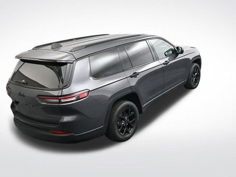 Used 2024 Jeep Grand Cherokee L Laredo image 21