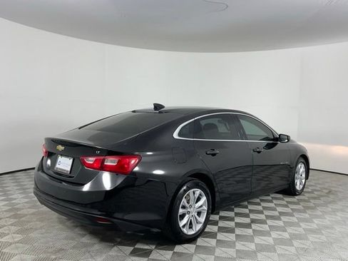Used 2023 Chevrolet Malibu LT w/ Driver Confidence Package FWD image 5