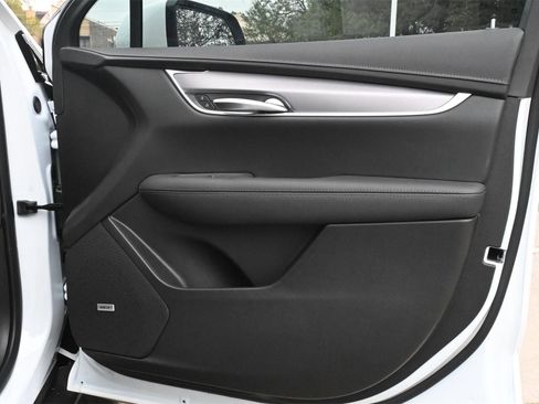 New 2026 Cadillac XT5 Luxury w/ LPO, Floor Liner Package image 27