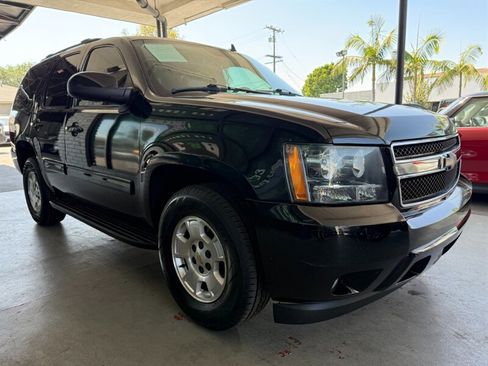 Used 2013 Chevrolet Tahoe LT image 8