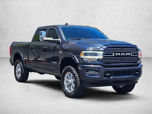 Used 2019 RAM 2500 Laramie AWD/4WD image 3