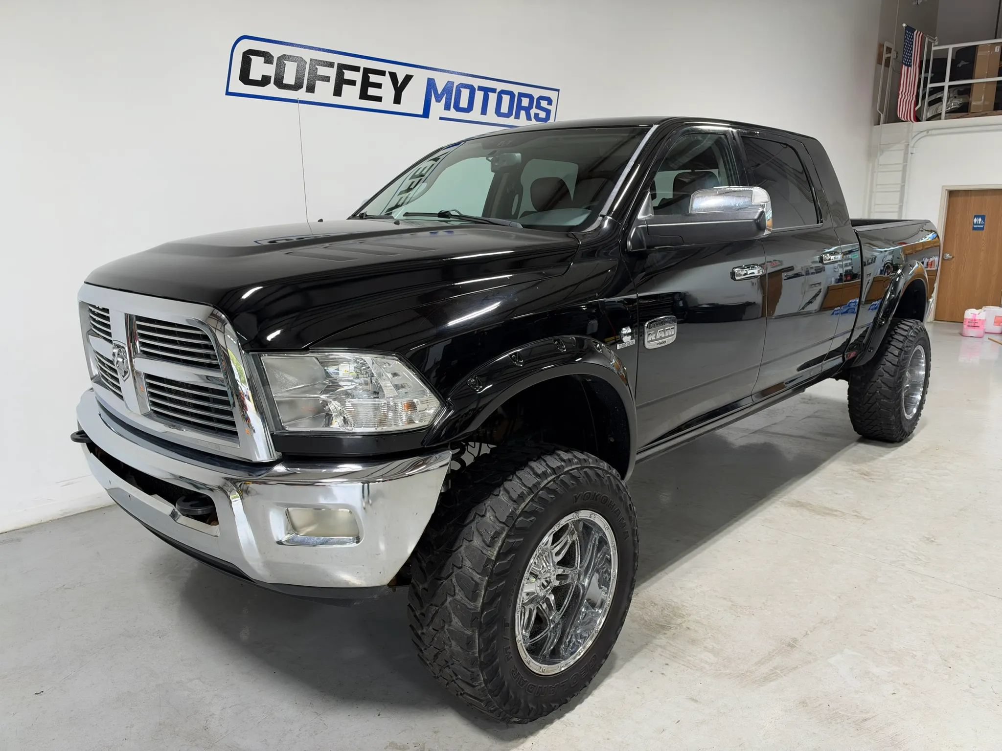 Used 2012 RAM 2500 Longhorn w/ HD Snow Plow Prep Group AWD/4WD image 2