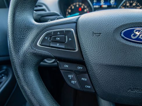 Used 2017 Ford Escape SE FWD image 23