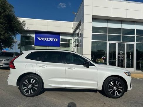 Certified 2024 Volvo XC60 B5 Core w/ Protection Package Premier AWD/4WD image 8