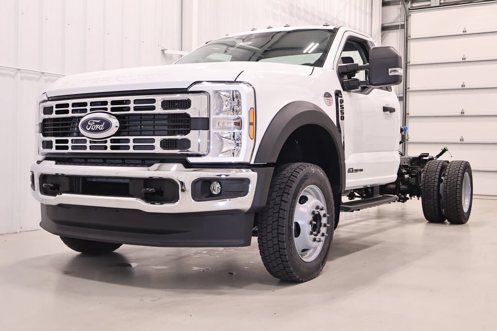 New 2026 Ford F550 4x4 Regular Cab Super Duty image 5