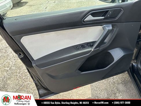 Used 2018 Volkswagen Tiguan S AWD/4WD image 16