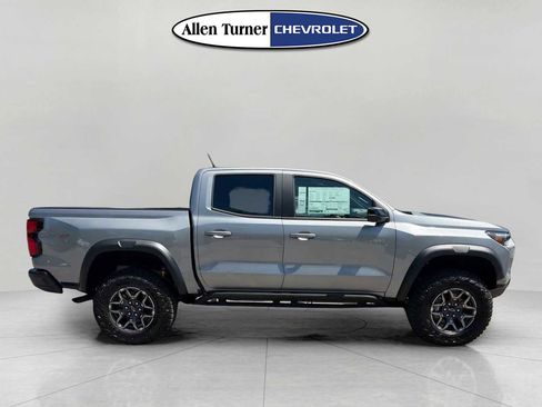 New 2026 Chevrolet Colorado ZR2 w/ Technology Package AWD/4WD image 3