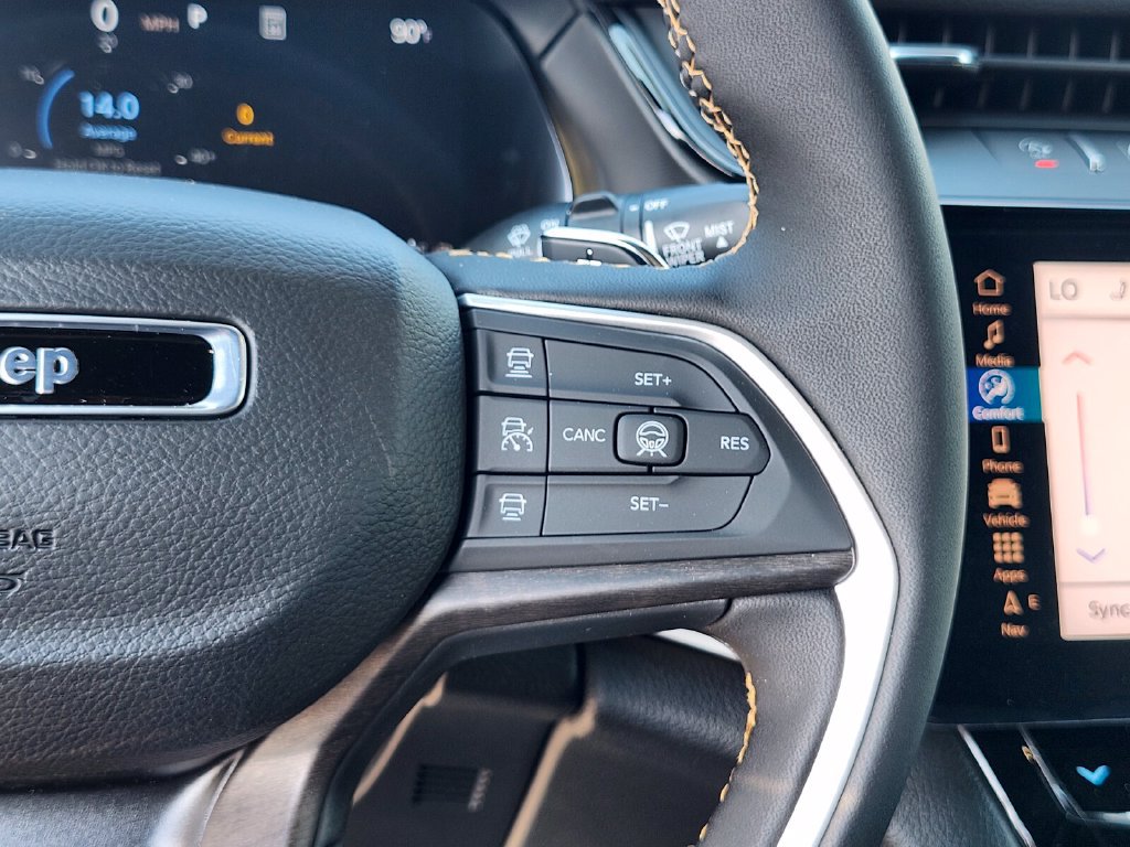 New 2026 Jeep Grand Cherokee Limited AWD/4WD image 30
