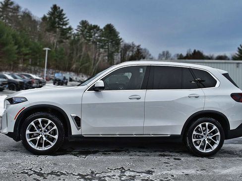 Used 2026 BMW X5 xDrive40i image 5