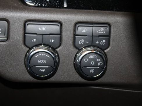 Used 2023 GMC Sierra 1500 SLT w/ SLT Convenience Package AWD/4WD image 20