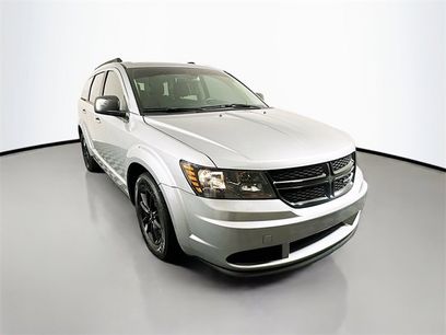Used 2020 Dodge Journey SE w/ Blacktop Package