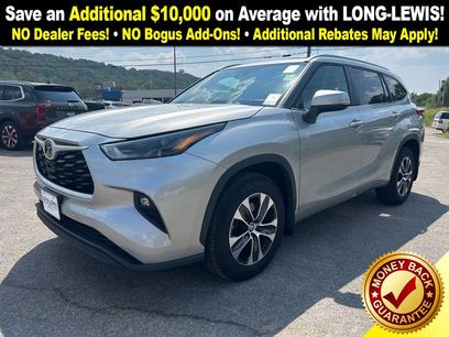 Used 2023 Toyota Highlander XLE